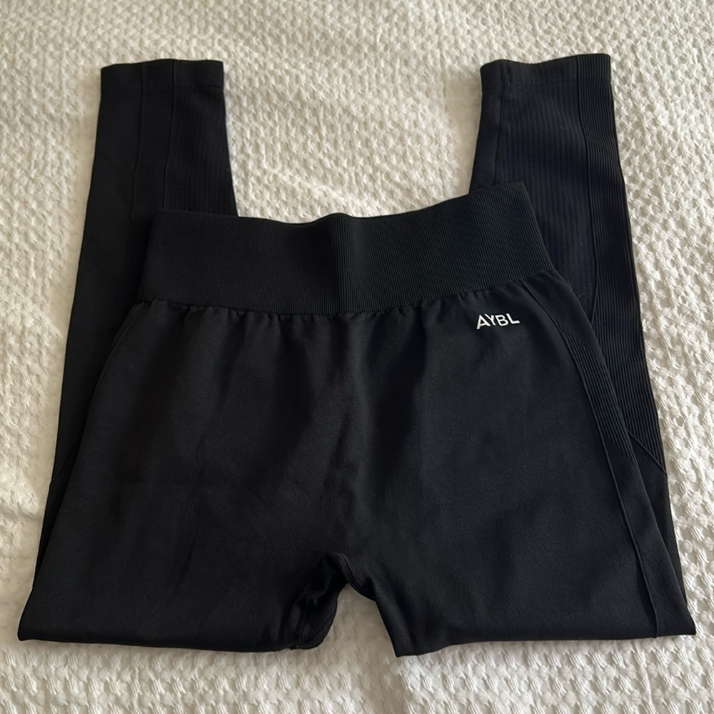 AYBL leggings